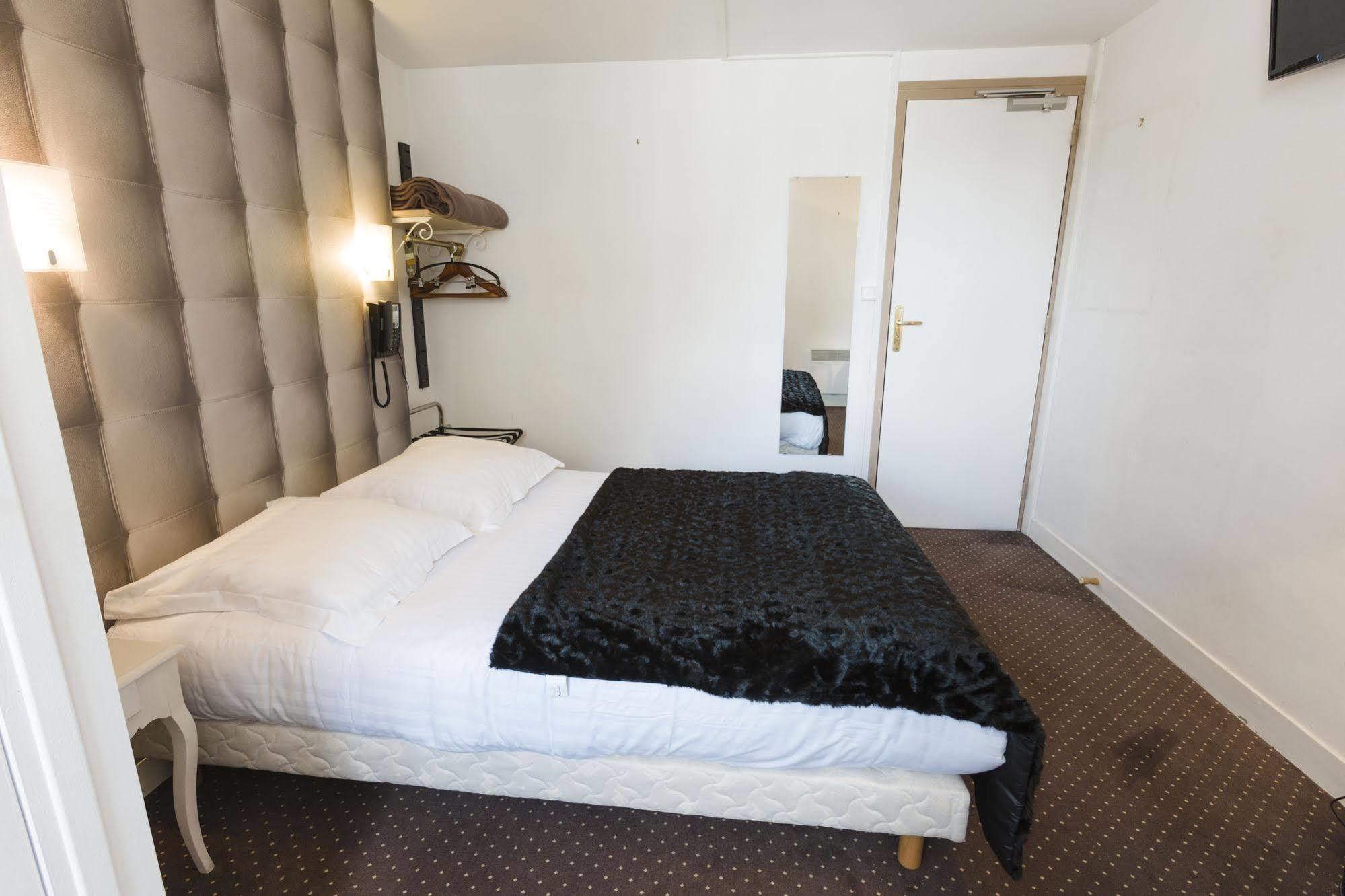 Le Saint Louis Amiens Exterior foto